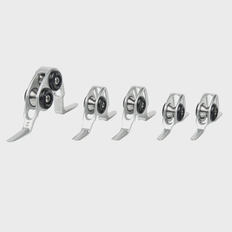 Winthrop-Tackle-X-Calibur-Roller-Guide-Set-30-Bushing_Silver-1.webp