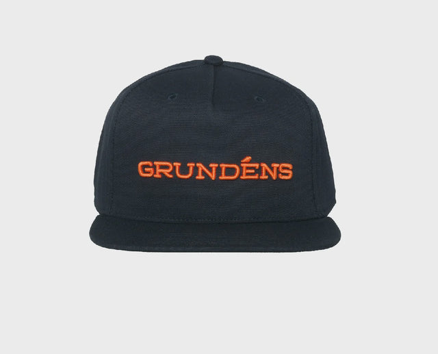 grundenslogoflatbrim.webp